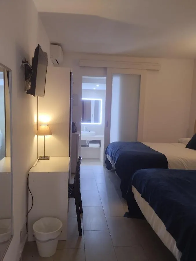 Apartamentos Y Habitaciones Kai Marbella (Adults Only)