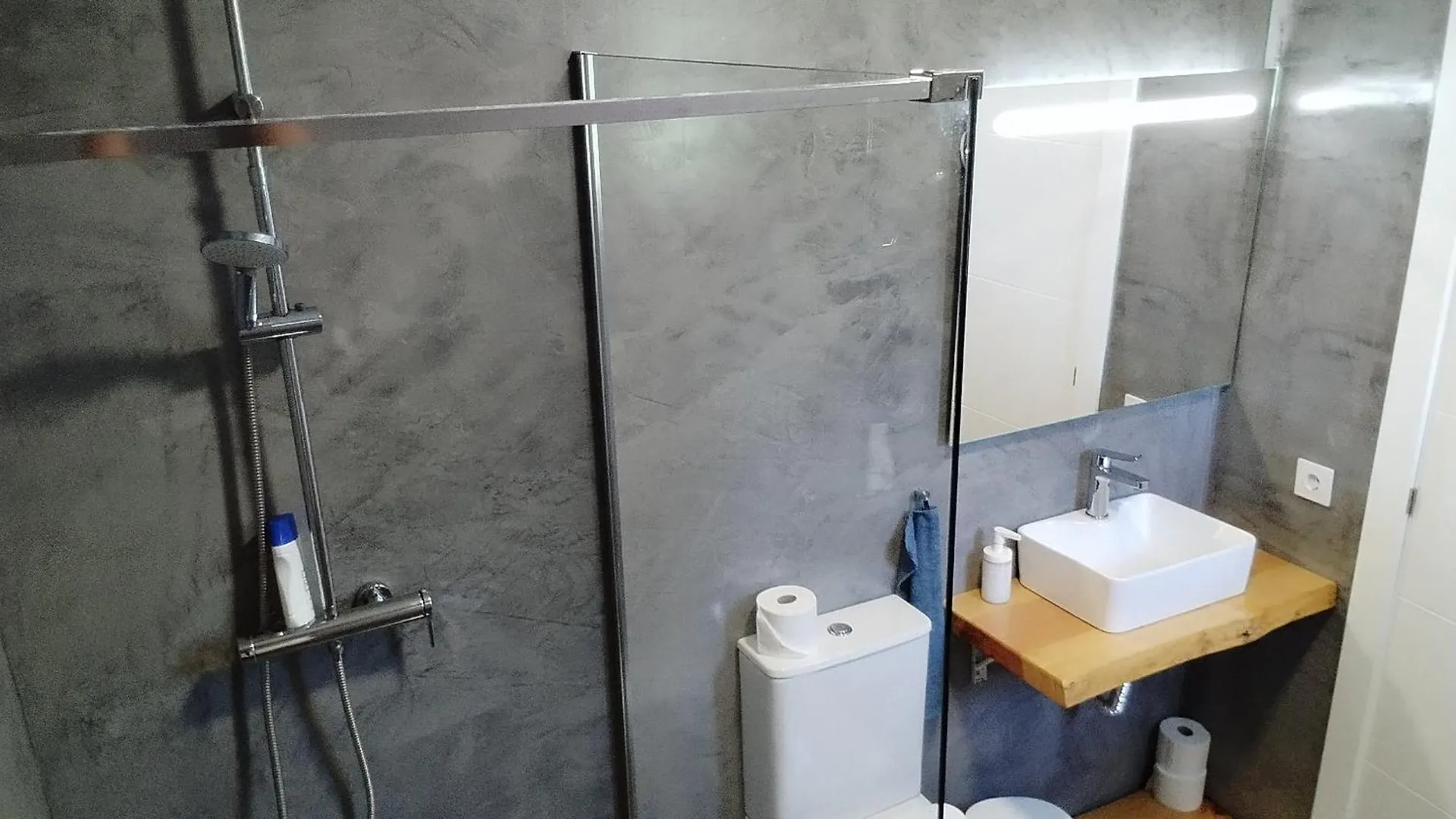 Apartamentos y Habitaciones KAI MARBELLA - Adults Only