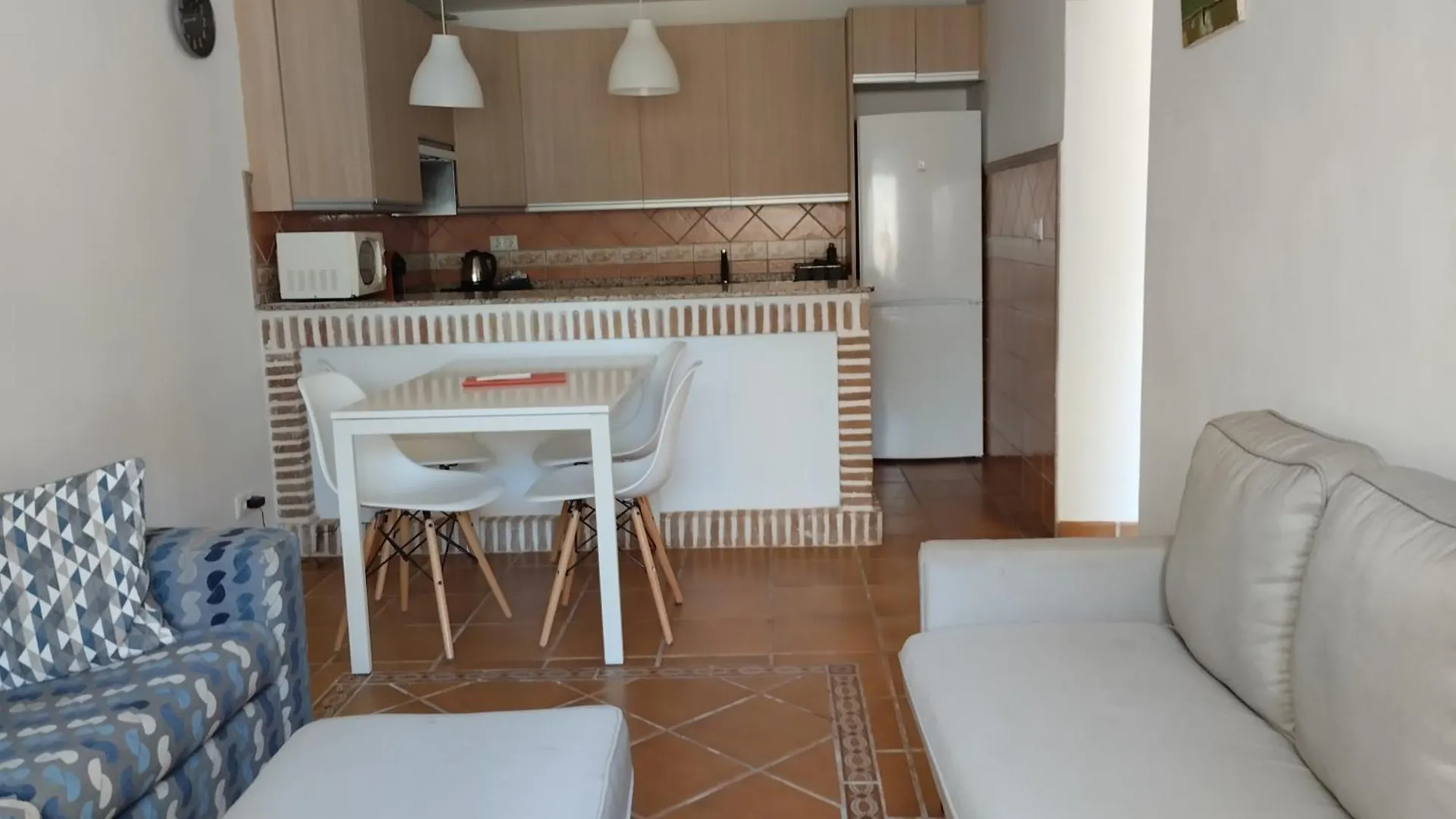Apartamentos Y Habitaciones Kai Marbella (Adults Only) 0*,  Espanha