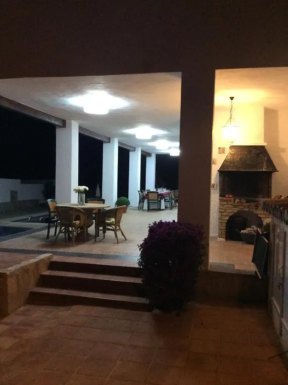 Apartamentos Y Habitaciones Kai Marbella (Adults Only)