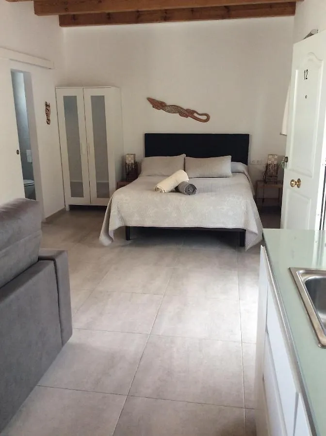 Apartamentos Y Habitaciones Kai Marbella (Adults Only) 0*,  Espanha