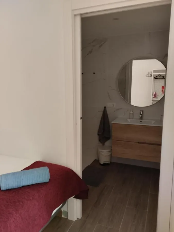 Apartamentos Y Habitaciones Kai Marbella (Adults Only) 0*,